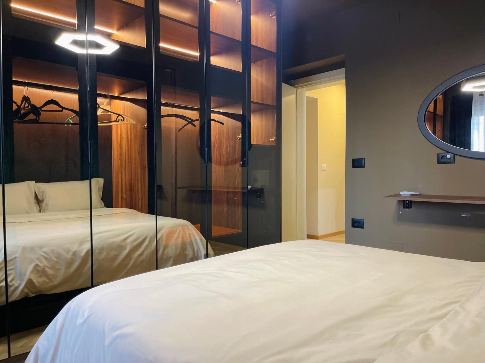 Dea'S Apartment: Hidden Gem ติรานา ภายนอก รูปภาพ